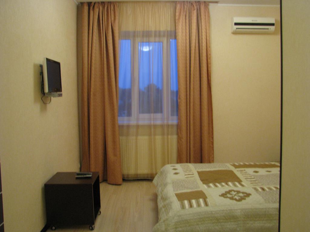 Hotel Grant Pesochin Quarto foto